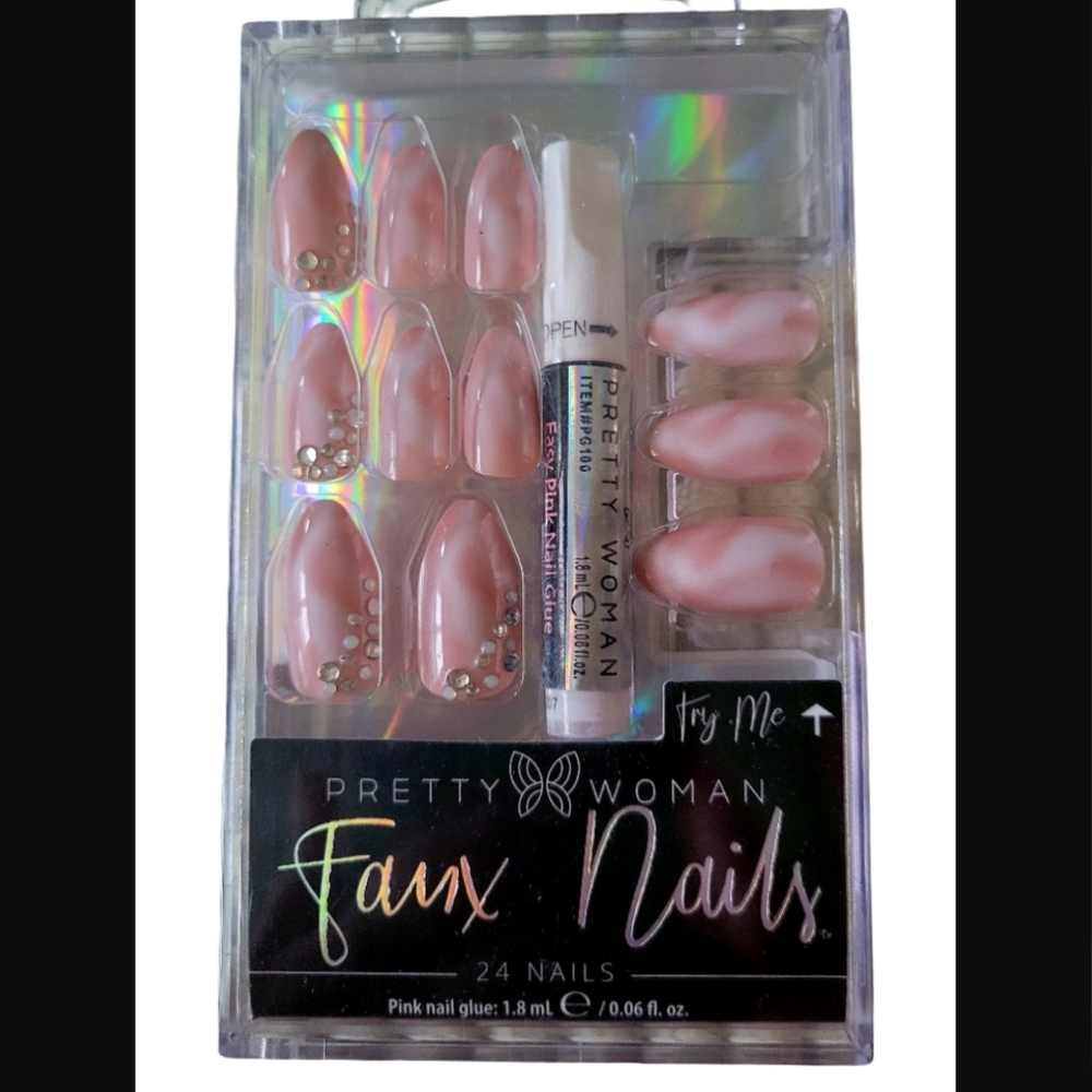Pretty Woman Faux Nails - Marble and Pink